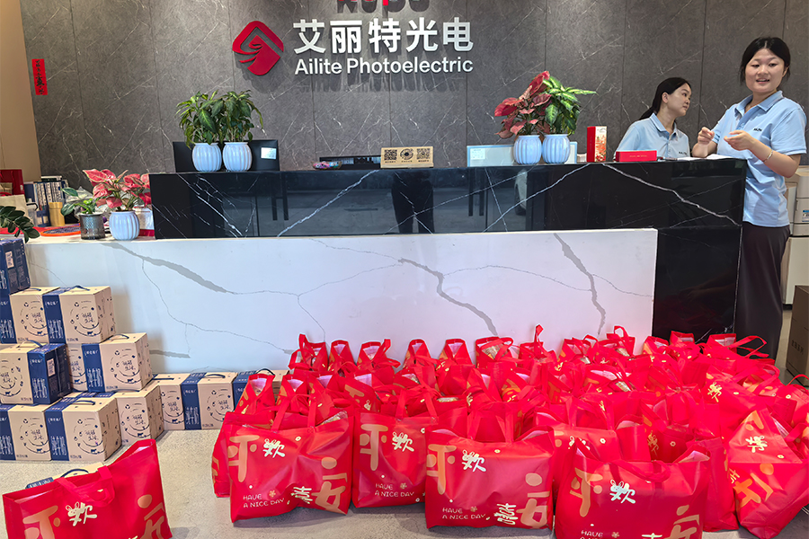 Alite Optoelectronics Mid Autumn Festival to Customers: Light and shadow reflect the bright moon, craftsmanship accompanies reunion